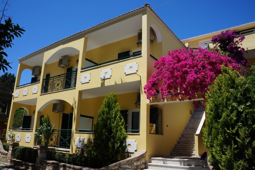 Angela Apartments Kávos Exterior foto
