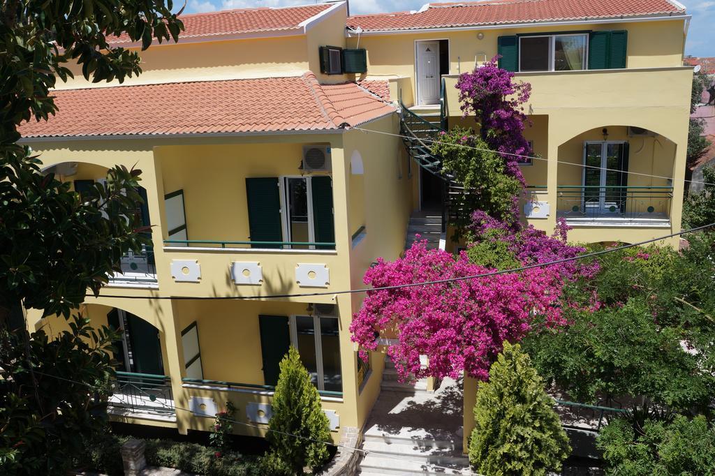 Angela Apartments Kávos Exterior foto